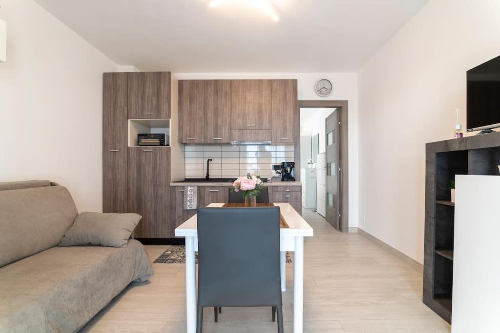 Appartamento Emma Con Piscina - Vista Mare"Tenuta Croce" Salerno Exteriör bild